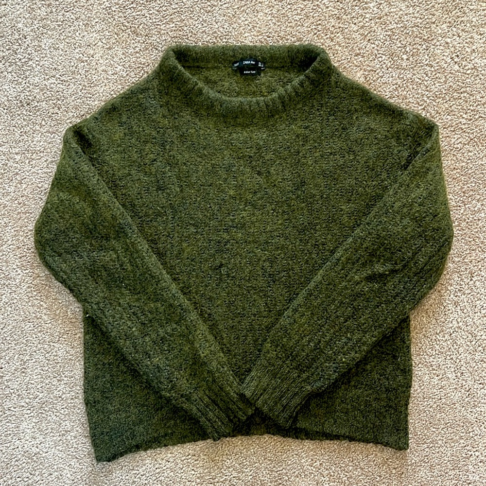 Zara knit crew neck sweater